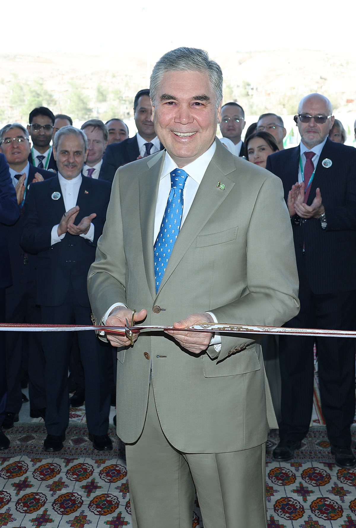 Gahryman Arkadagymyz paýtagtymyzda Halkara senagatçylar we telekeçiler uniwersitetiniň açylyş dabarasyna gatnaşdy